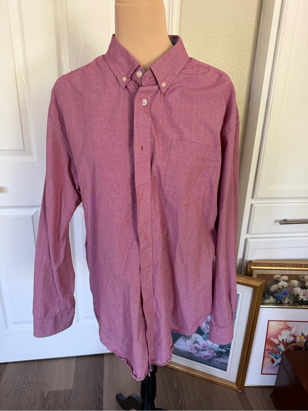 Men's Long-Sleeve Button-Down Shirt in Rose